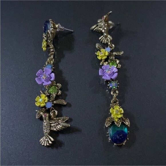 Rhinestone Flower VTG Hummingbird Dangle Earrings - Picture 2 of 4